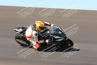 media/Oct-09-2022-SoCal Trackdays (Sun) [[95640aeeb6]]/Bowl (1015am)/